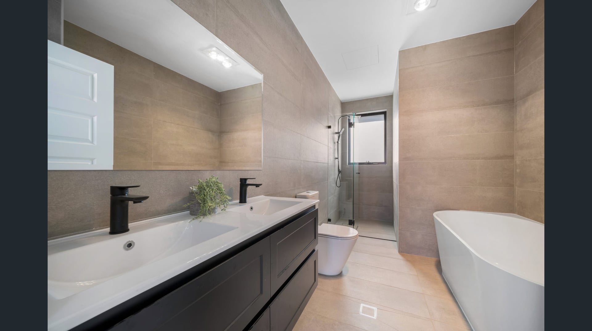 Cleal St interior